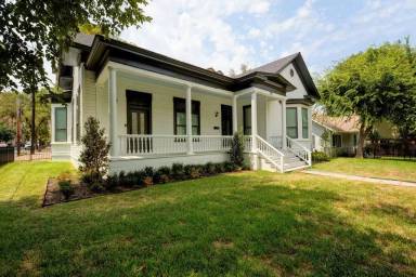 Main picture of 901 Shoal Cliff Ct