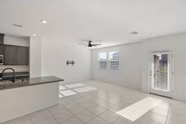 Main picture of 6227 Runestone St