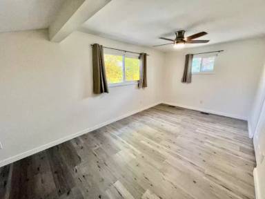 Main picture of 9212 W Arbor Ave