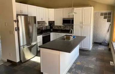 Main picture of 5738 W Canyon Ave