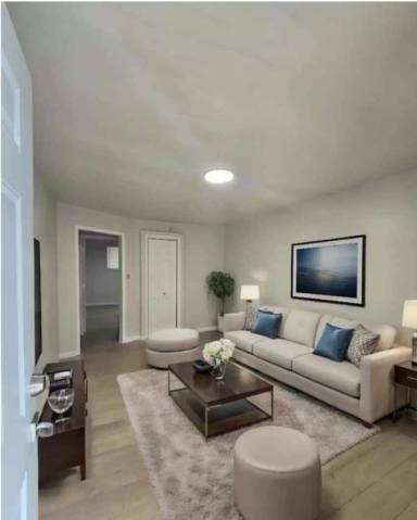 Main picture of 5021 Jacksboro Pike