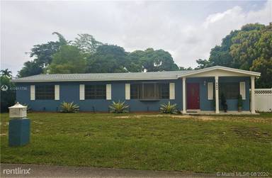 Main picture of 8880 SW 125th Ter