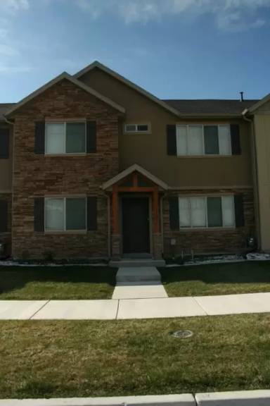 Main picture of 1187 W 100 S