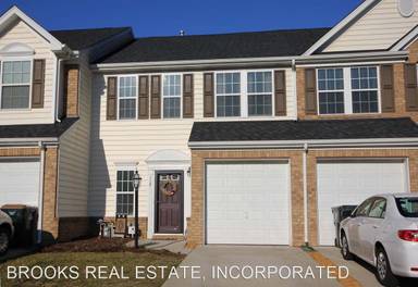 Main picture of 112 Alanna Ct