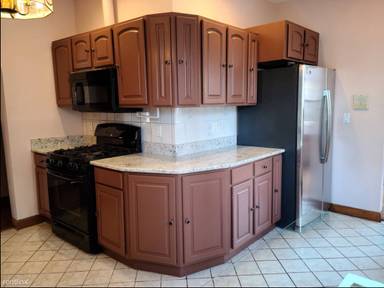 Main picture of 253 Cambridge St