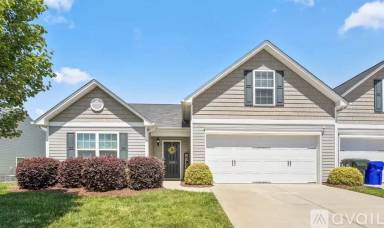 Main picture of 1002 Gold Cir