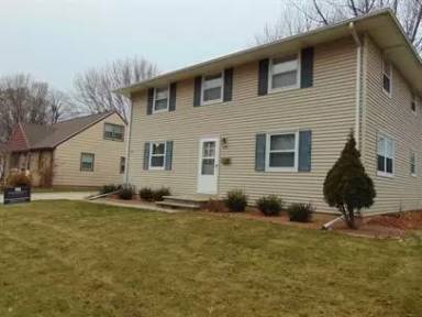 Main picture of 806 Spence St