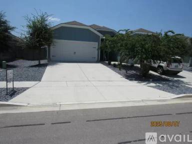 Main picture of Jordan Creek Duplexes