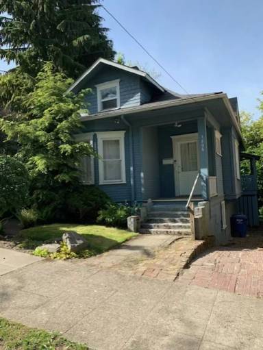 Main picture of 1806 E Prospect St