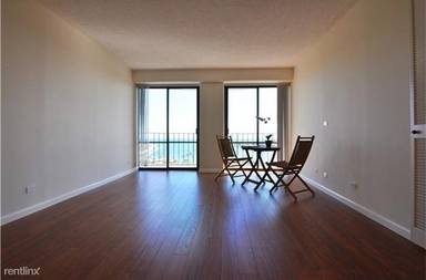 Main picture of Harbor Square Condo