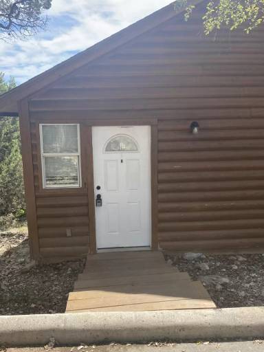 Main picture of Creekside Villas
