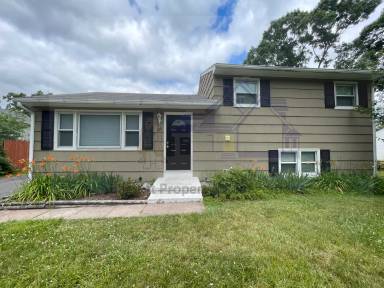 Main picture of 429 Pool Rd