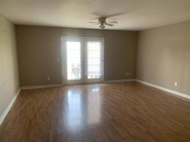 Main picture of 406 South Walton Drive - 11