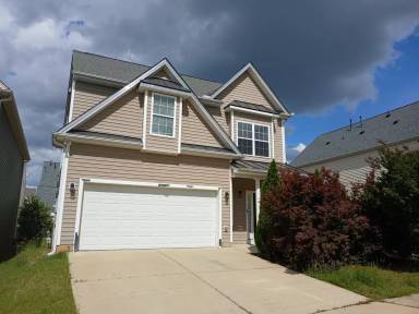 Main picture of 117 Station Dr