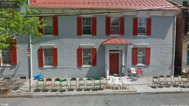 Main picture of 138 N Washington St