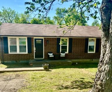 Main picture of 2525 Bethwood Dr