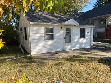 Main picture of 345 North Dr