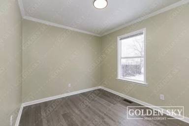 Main picture of 1711 S Franklin St