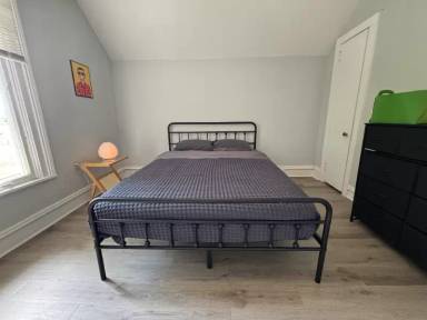 Main picture of 405 Carrier St NE