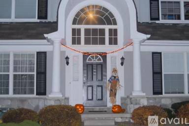 Main picture of 2349 Foxway Dr