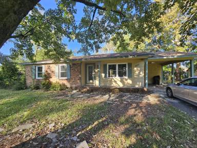 Main picture of 1112 Cagle Ct