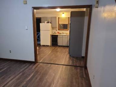 Main picture of 46 Biddle St