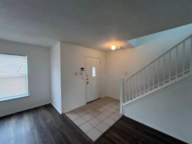 Main picture of 8419 Manderly Pl