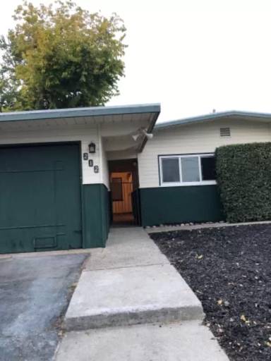 Main picture of 212 Patrick Dr