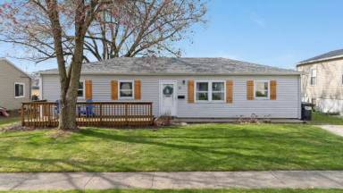 Main picture of 14 Holden Rd