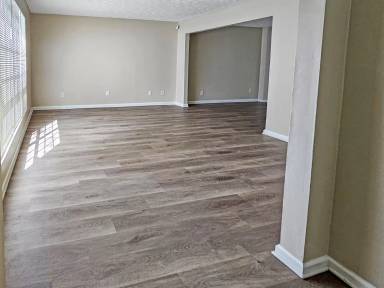 Main picture of 7228 Woodland Cir