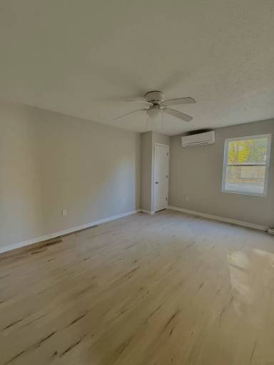 Main picture of 4120 B Liberty St.