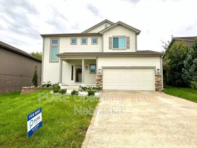 Main picture of 20807 Clark St