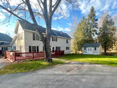 Main picture of 222 Forest Ave