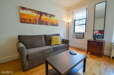 Main picture of 206 E 52nd St