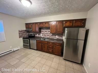 Main picture of 694 Robinson Rd