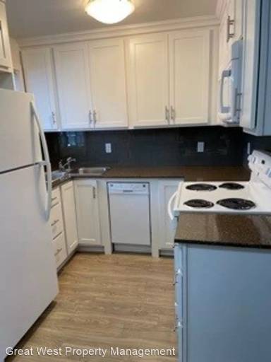 Main picture of 1115 N 12th St