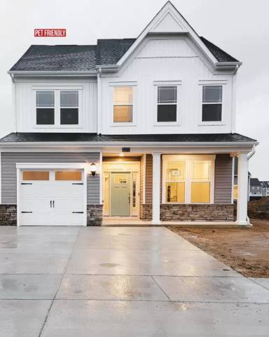 Main picture of 24271 Charleston Ln