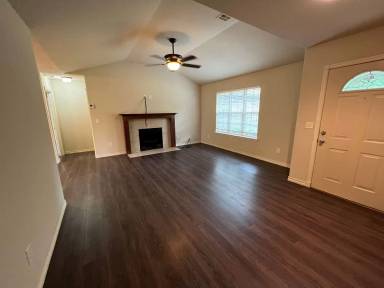 Main picture of 4031 Briar Ln