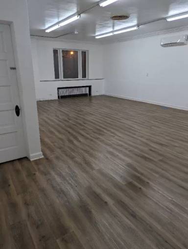Main picture of 4321 W Armitage Ave
