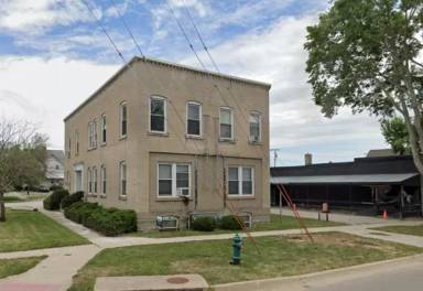 Main picture of 127 11th St SW - 2