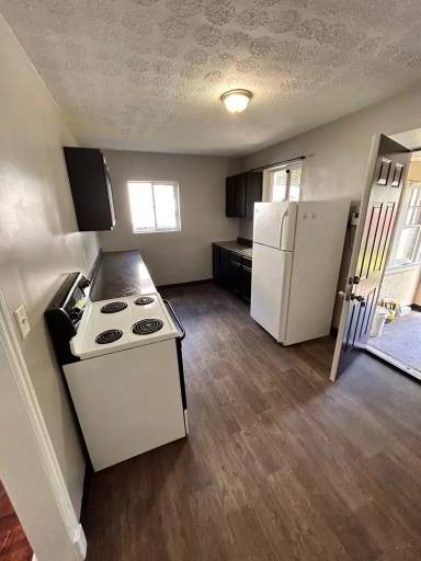 Main picture of 3006 Cleveland Ave
