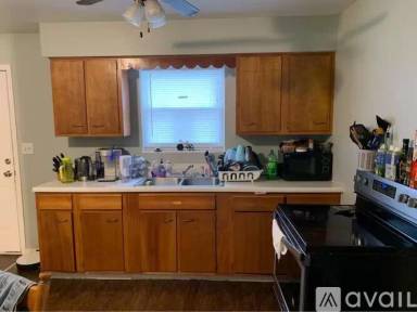 Main picture of 823 W Cascade Ave