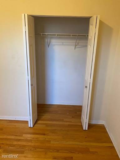 Main picture of 1022 N Damen Ave