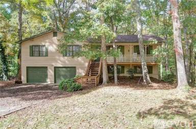 Main picture of 508 River Lakeside Ln