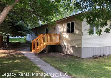 Main picture of 211 Holly St