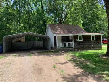 Main picture of 1109 SW 24th St