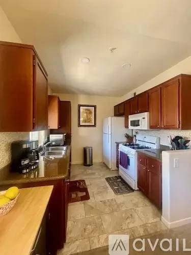 Main picture of 7653 Mission Gorge Rd