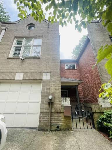 Main picture of 326 Settlers Ln