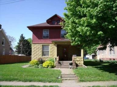 Main picture of 224 S Pine St