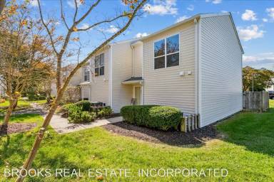 Main picture of 3801 - 3809 Staffordshire Ln